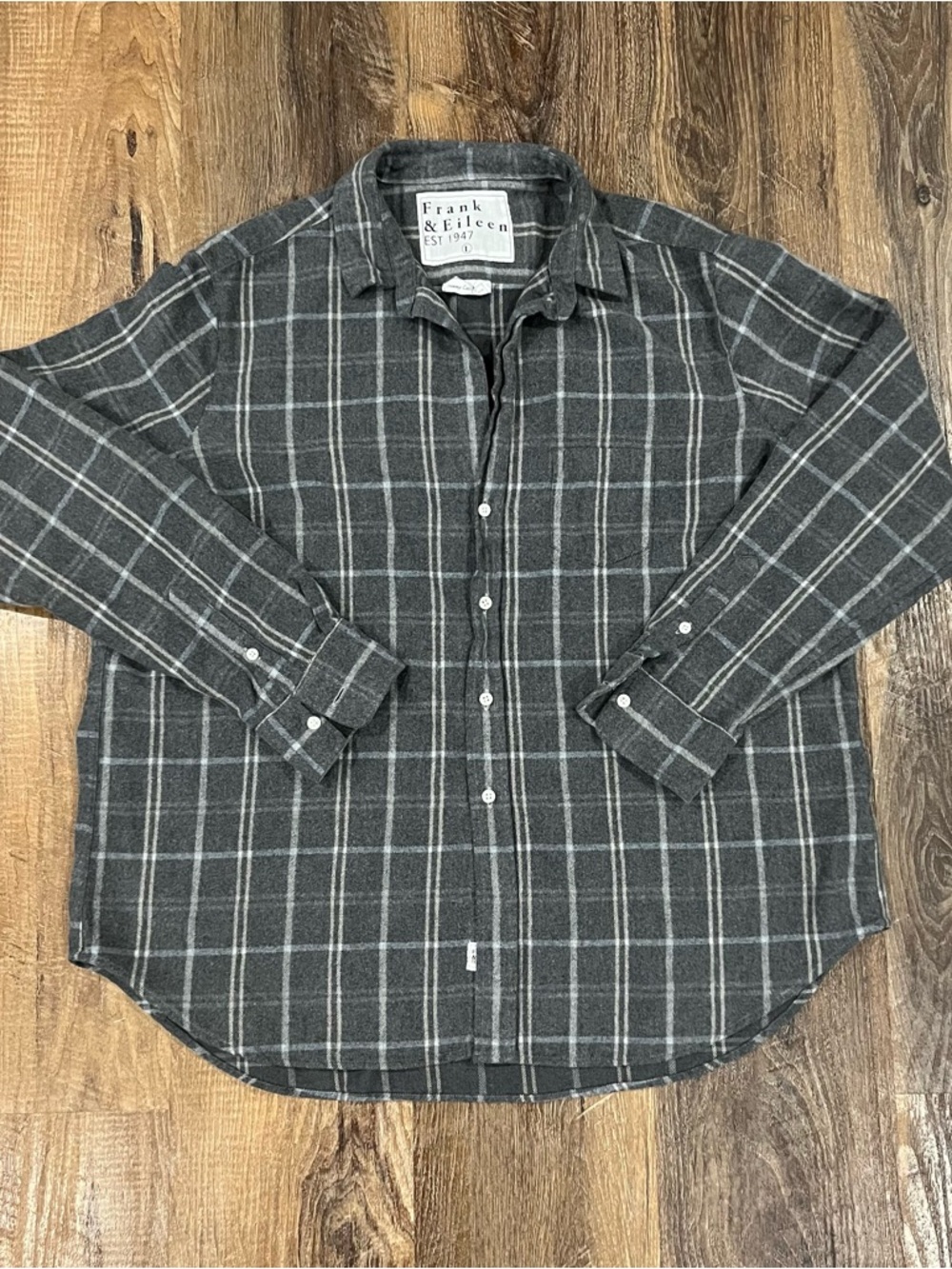 Frank and Eileen "Eileen" Italian Cotton Flannel Plaid Button Down  Womens L